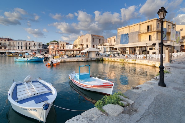 Marina