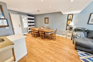 Floor, Flooring, Hardwood, Indoors, Lamp