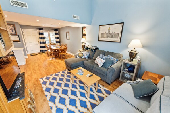 Furniture, Indoors, Living Room, Home Decor, Couch