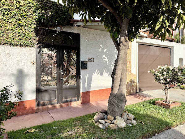 Facade.