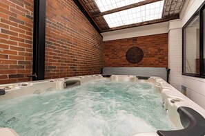 Bubbelpool inomhus