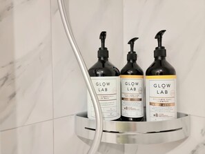 Badezimmerausstattung