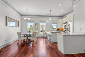 Enjoy effortless flow from the living room to the kitchen and dining area—perfect for gathering, entertaining, or just keeping the conversation going.