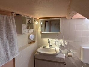 Ferienwohnung No 1-No 1 - kleines Bad