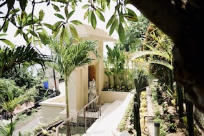 Bayu Hotel Lipah Beach Deluxe Room inc. Breakfast (316)