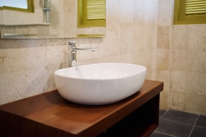 Bayu Hotel Lipah Beach Twin Room inc. Breakfast (417)