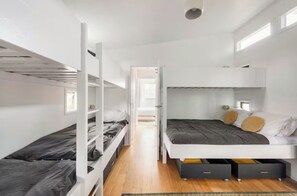 Bunks1