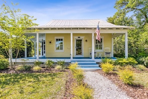 Discover Your Favorite Vacation Home at 918 White Street (stairs required to enter)