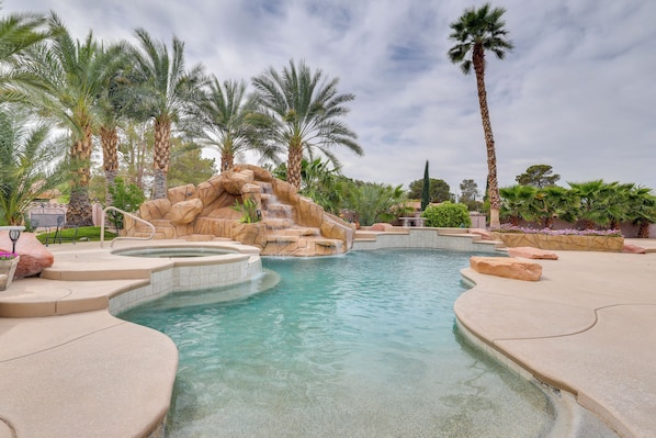Las Vegas Vacation Rental | 3BR | 1.5BA | Step-Free Access | 2,800 Sq Ft