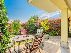 Garden, Shade, Eco Hotel, Yard, Landscaping, Lawn, Chair, Backyard, Outdoor Furniture, Villa