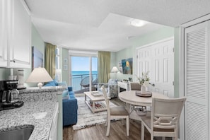 Living/Dining Areas