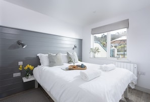 Robin, Polzeath: Bedroom one is a haven of relaxation