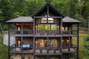Welcome to The Bear Shack, offered by Bear Tracts Vacation Cabin