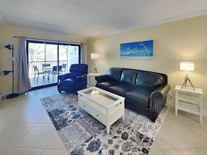 Living Room - Private Beachfront Balcony Access