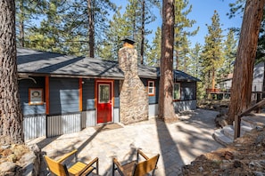 Front of Tahoe Blue Haus