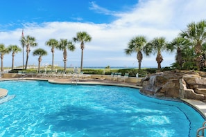 Gulf Front Community Pool