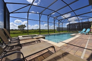 Pool51200