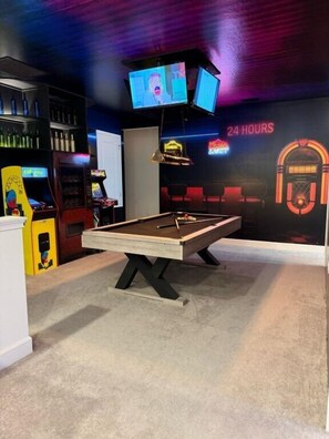 Spielezimmer