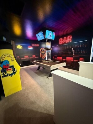 Spielezimmer