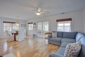 Open Floor Plan-Plenty of Room for All