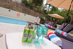 Pool Party