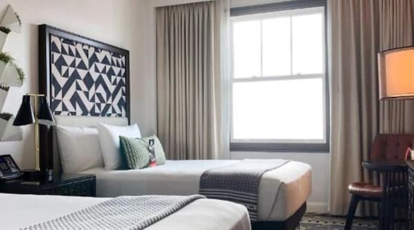 Unit with 2 Double size beds. Room views may vary based on location and availability
