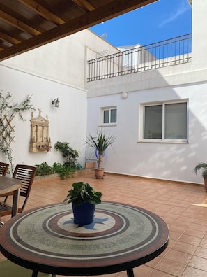 Spacious patio