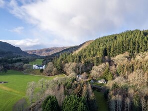 Baum, Bergforms, Natur, Natürlichen Umgebung, Natürliche Landschaft, Landschaft, Hügel, Hochland, Berg, Wald