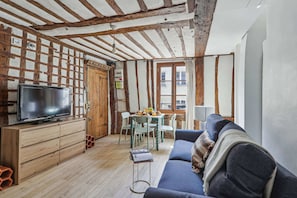 The open-plan living, kitchen and dining area