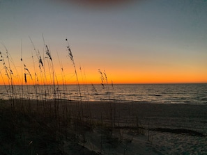 Nightly sunsets that will take your breath away on IRB - Nightly sunsets that will take your breath away on IRB