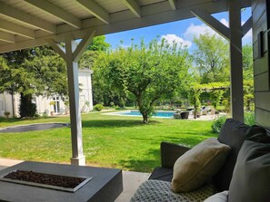 From the Garden Bar to the Pool