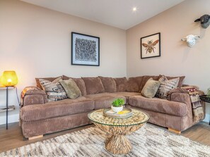 Living area | Hayloft - Rachel’s Farm, Buchlyvie