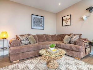 Living area | Hayloft - Rachel’s Farm, Buchlyvie