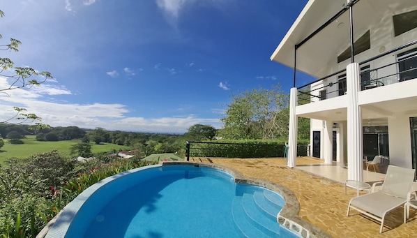 Terrasse mit Meerblick