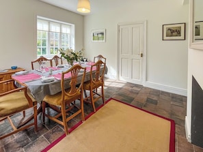 Dining Area | Tyn Y Coed, Mold and the Clwydian Range