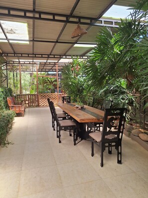 Outdoor dining