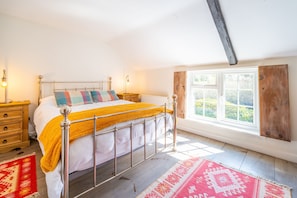 5 Mill Cottage, Yoxford: A peaceful countryside escape with modern touches