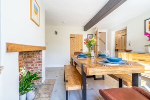 5 Mill Cottage, Yoxford: Charming period features with modern comforts
