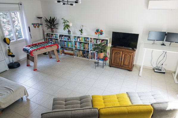 Game room