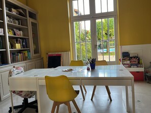 Spielezimmer