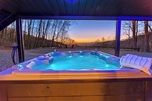 Bain à remous extérieur