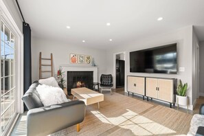 Stream your favorite shows, movies or live sporting events in stunning clarity on this 75 inch smart TV. Sling for live broadcast included.