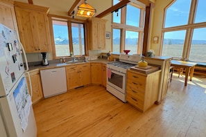 Stay in and make a meal using this well-appointed kitchen.