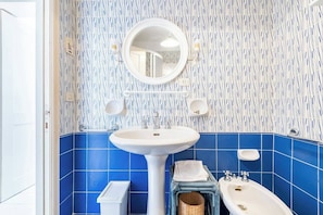 Bathroom A1
