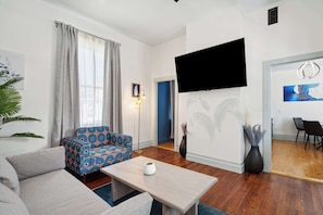 whimsical living room space with high speed wifi for access to your favorite apps on smart tv