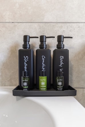 Bathroom amenities