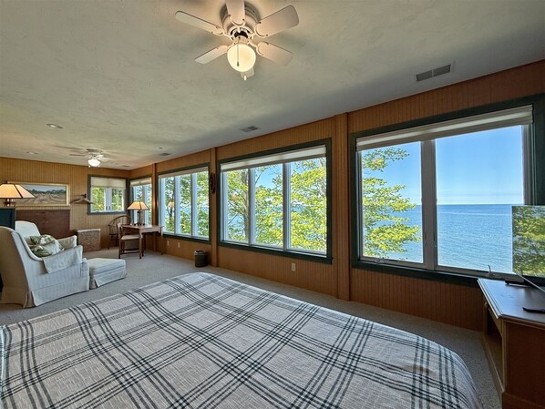 Imagine waking up to this view every day