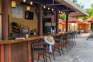 Bar (en la propiedad)