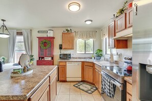 Kitchen | Cooking Basics | Dishwasher | 2-Story Home | 1st Floor