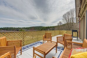 Exterior | 2-Level Apartment | 2nd-Floor Unit